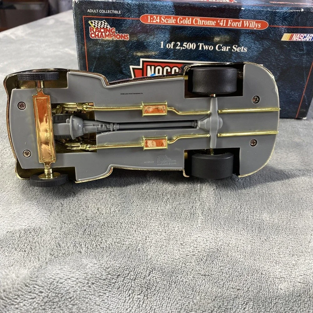 Vintage Racing Champions 1:24 Gold Chrome '41 Ford Willys LeAnn Rimes Nascar
